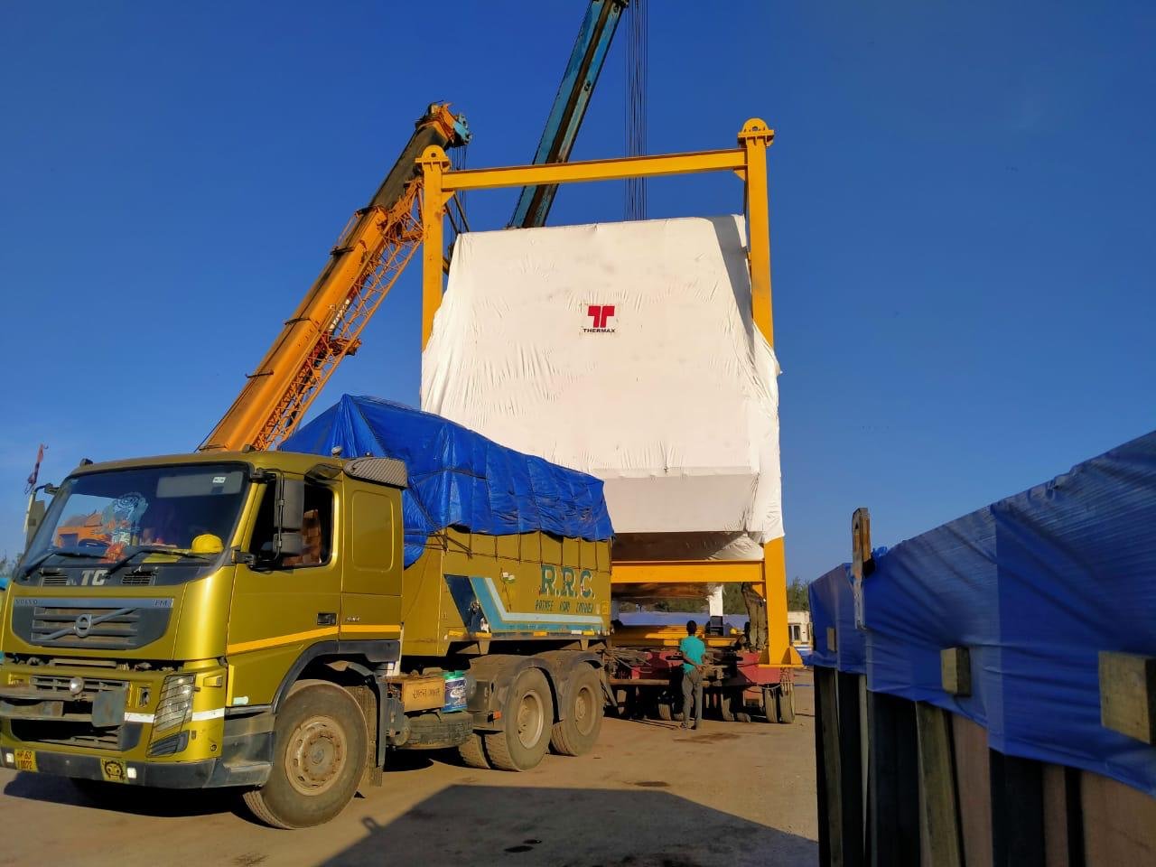 Industrial Column Transport